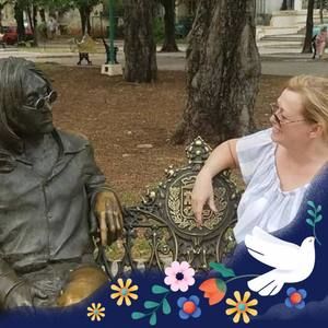 Meet your Posher, Kim